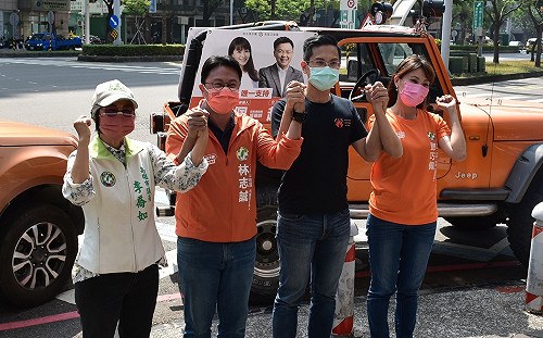 初選民調推薦清廉正派 罷韓領銜人李醫師挺鄧巧佩、林志誠