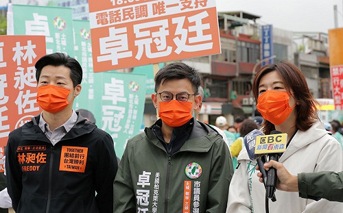 「雙林」林昶佐林靜儀罕見合體 力挺卓冠廷拚初選