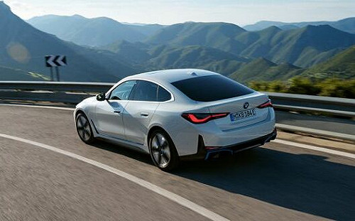 特斯拉電動車時代已結束？BMW今年推出3款電動車迎頭趕上