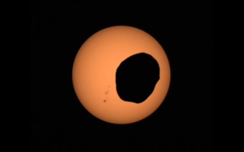 火星上出現日食！NASA相機捕捉40秒畫面