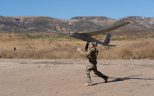 俄烏戰爭以來美國最大一批軍援 包括掃描鷹、美洲獅等3款無人機
