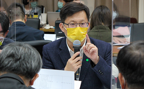 張廖萬堅國會助理PCR陽性  辦公室採居家上班