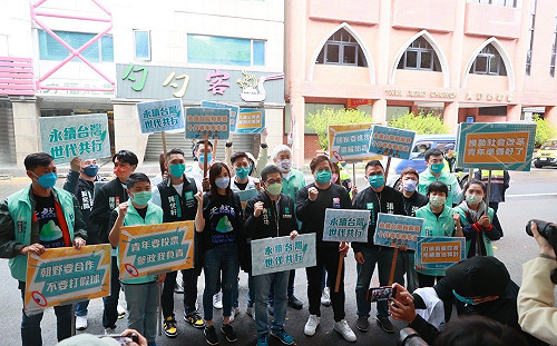 18歲公民權複決年底投票 民眾黨啟動大眾走拚修憲過關