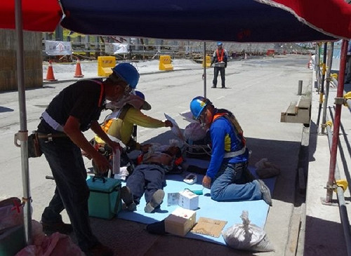 防高溫下工作傷害 高市辦演練提醒業者