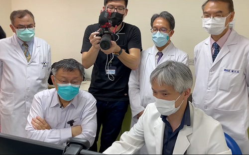 快訊》柯文哲：中央若堅持PCR才給抗病毒藥物 一定會死很多人