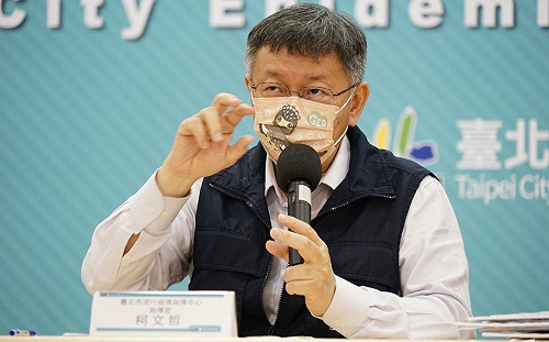 陳時中駁「快篩陽全面視同確診」 柯文哲嗆衛福部專家出面、質疑缺藥