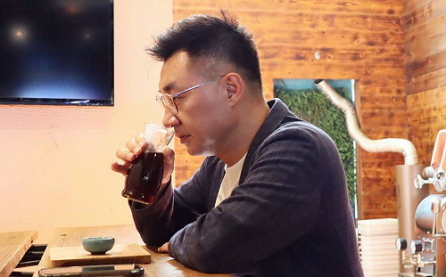 江啟臣「讓你很意外的point」愛情故事和入伍前不會游泳…