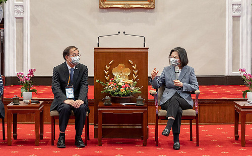接見亞洲台商 蔡英文：政府將做台商的後盾 鼓勵返台投資