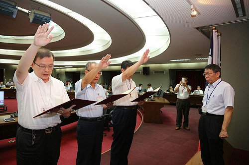北市4位新首長上任 柯Ｐ：盼為市府帶來新力量