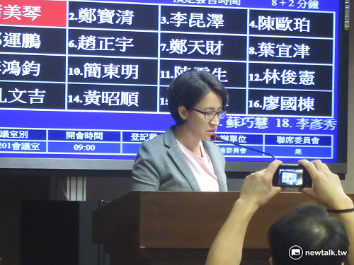 立委批遊覽車多拼裝車  交通部：安檢皆一致