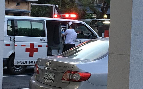 不眠不休審案 立院驚傳議事人員倒下送醫！