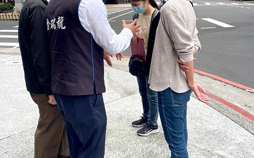 中和景平圓通路口逢雨必淹 新北議員金瑞龍邀集會勘促立即改善