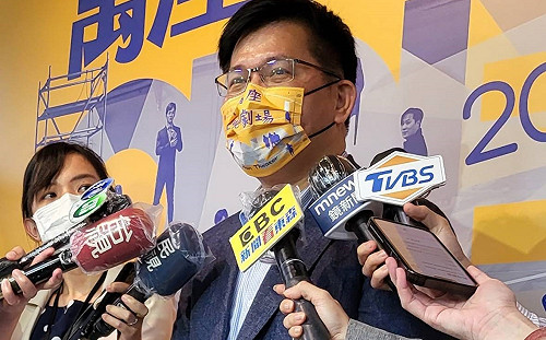 陳建仁盛讚陳時中 林佳龍：他是拼命三郎 