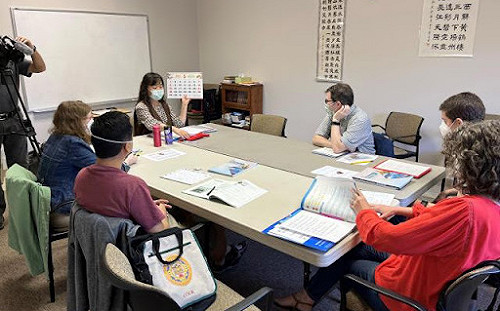 孔子學院退散 向台灣人學華語正時髦