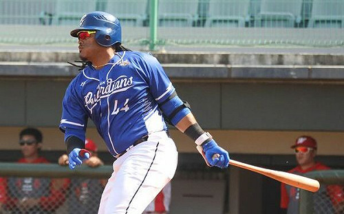 霸帝士留下！優瑪提前領機票離台