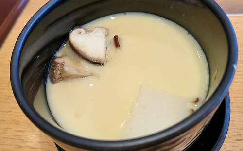 蒸蛋只會加高湯？香港人食譜被讚爆