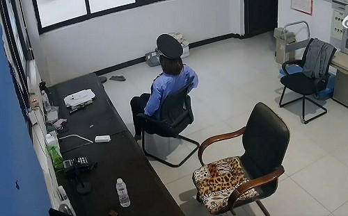 中國就是假貨多！保安「過於認真」一夜未動引關注 一查竟然是假人