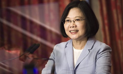TVBS百日民調：小英滿意度39%  逼近死亡交叉