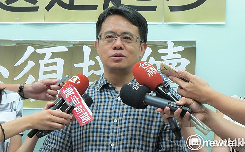 顏厥安反大罷免文章！黃國昌：綠營腦袋清醒學者終於出來講話