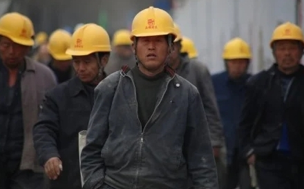 必須在「48小時內死亡」才算工傷! 中國勞工法律挨批落伍又殘酷