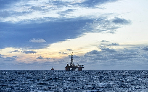 更新》首次成為攻擊目標? 俄稱黑海鑽油平台遭導彈襲擊 3傷7失蹤