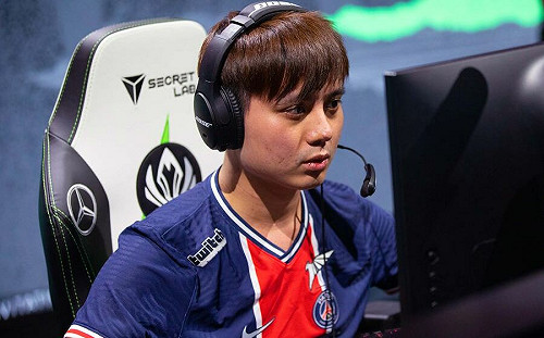 (影)《英雄聯盟》台灣選手Maple續留美國！新陣容亮相引網友吐槽