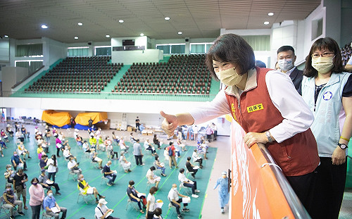 嘉縣＋819 嘉市 589！長者及兒童疫苗同步開打