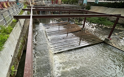 中央與地方協力擋水圍堰 共同營造新北湳仔溝水環境及好交通