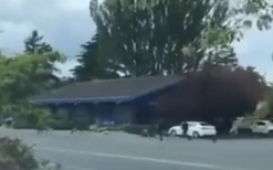 加拿大爆發銀行搶案 警匪現場駁火 2歹徒遭擊斃 6警員中槍送醫