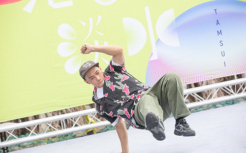 新北淡古前大展舞藝！ 海關碼頭接力演出街舞快閃