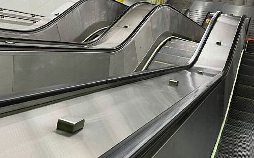 日本名古屋電車「禁手扶梯行走」 即日起實施
