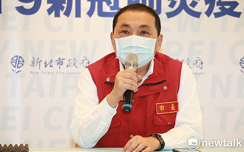 林佳龍點頭選新北 侯友宜：做好市長角色拚市政、拚防疫