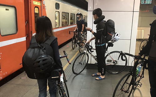 驚傳炸彈恐嚇要引爆車站、總統府！台鐵回應了