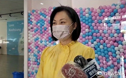 陳麗娜由幕僚突擊代登記  基進黃敬雅：國民黨世代交替攏是假！