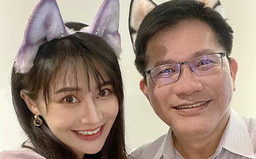 賴品妤拉林佳龍賣萌吸7千人 與陳時中別「喵」頭