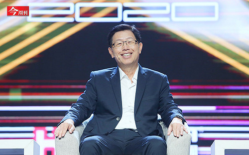 鴻海入股紫光有何盤算？「台灣DRAM教父」：鴻海確實需要別人幫忙