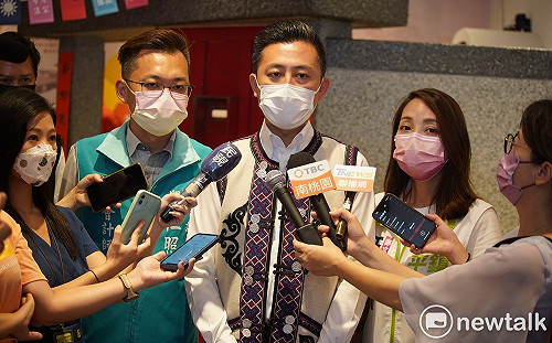 台大審定委員會啟動調查 林智堅：資料備齊後會送到學校