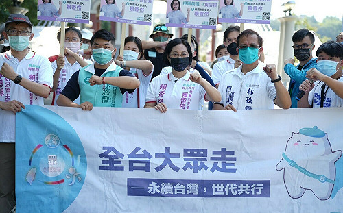 新竹球場是林智堅美好政績 賴香伶酸：這種政績要來桃園？拜託不要！