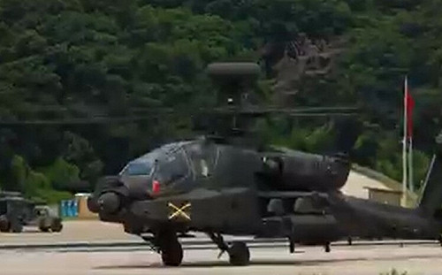 (影)美韓展開聯合軍演 阿帕契「秀肌肉」火力全開