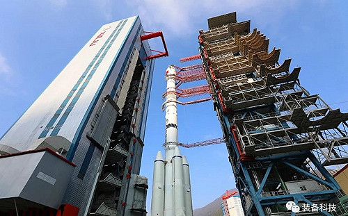 硬要在裝滿燃料的衛星火箭前拍照! 他爆料江澤民兩件不為人知的醜事.....