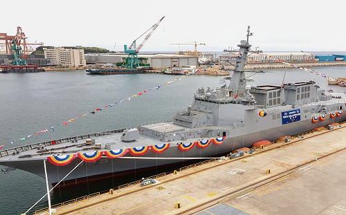 南韓新一代「正祖大王號」神盾驅逐艦下水！提高飛彈探測、追蹤能力