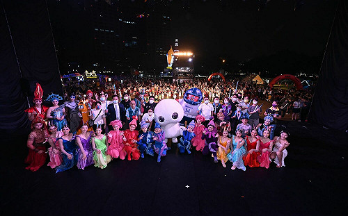 2022新北市兒童藝術節開幕 侯友宜偕舞鈴劇場登入怪獸宇宙