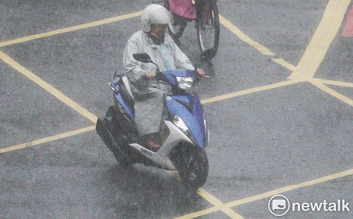 對流雨彈來襲！6縣市大雨特報：防雷擊強陣風