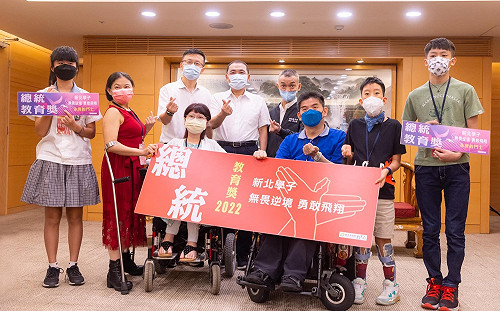 裴洛西訪台沒聲音 侯友宜 張善政被酸最怕小粉紅2人