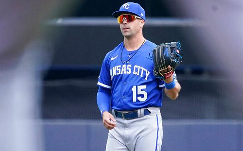 疫苗總該打!Merrifield被送到藍鳥