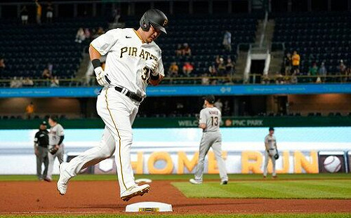 該來的躲不掉　筒香嘉智遭海盜DFA