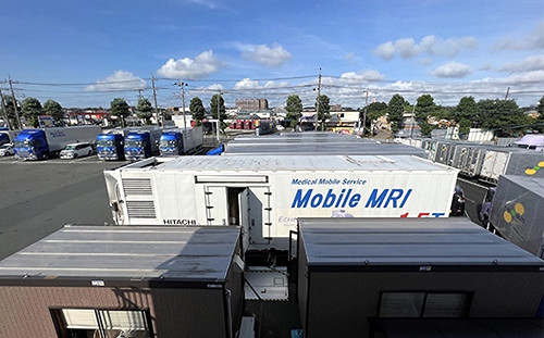 加油順便看頭殼有沒壞? 日加油站出現「大腦檢查車」引熱議 單次收費要五千