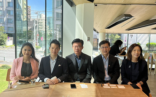 綠委訪日交流展成果：台日交流深化、續走安倍路線