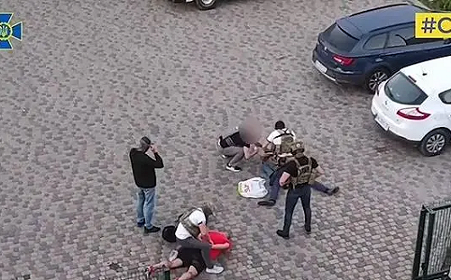 烏防長和國防情報局長險遭暗殺 烏方：逮捕兩名俄國唆使特工