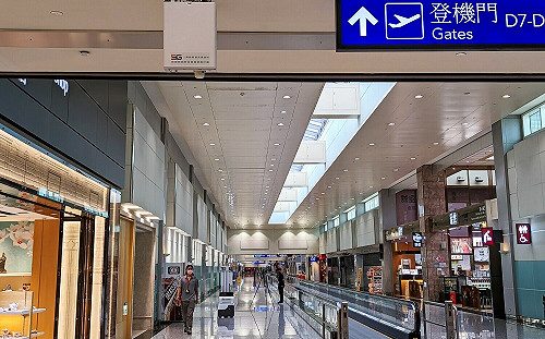 機場作業更方便！桃機「5Ｇ專網」無人載具可接駁、清消